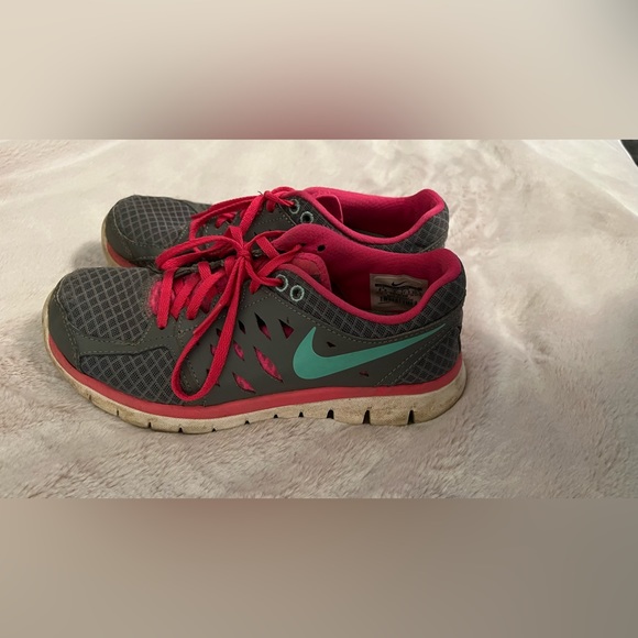 Nike Flex 2013 Run, 6.5, Gray, Pink, & Mint - Picture 4 of 4